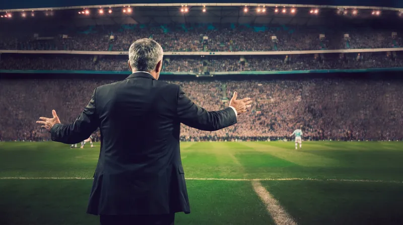 Modern managers use the inverted fullback to ensure structural stability against counter-attacks.