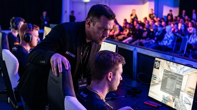 Tournament organizers are increasingly vigilant about the line between legitimate coaching tools and unfair real-time assistance.