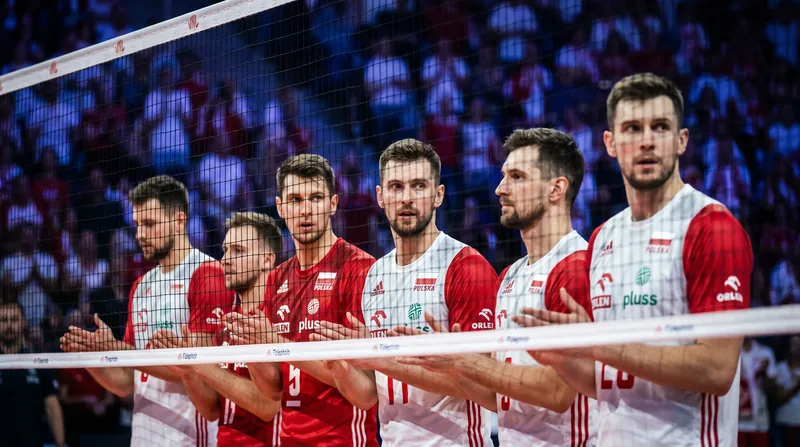 The Polish men's team enters the 2026 VNL as the defending champions and the undisputed world number one.