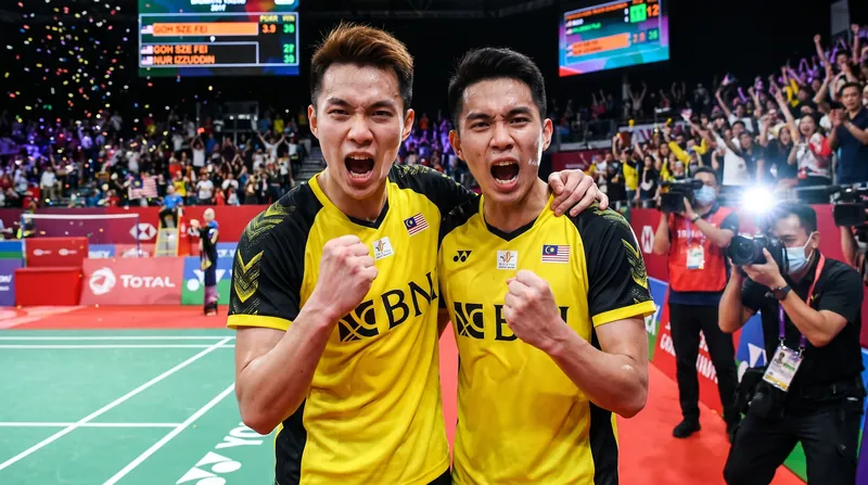 Goh Sze Fei and Nur Izzuddin ended an 18-year men's doubles title drought for Malaysia at the Indonesia Open.