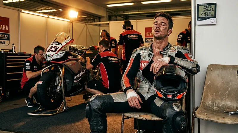 The grueling 21-lap race in 30°C heat pushed Oliveira's healing shoulder to its absolute limit.