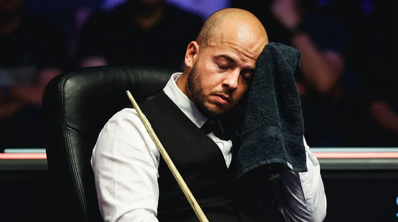 Former World Champion Luca Brecel is focusing on his cardiovascular fitness after a prolonged health battle sidelined him in 2025.