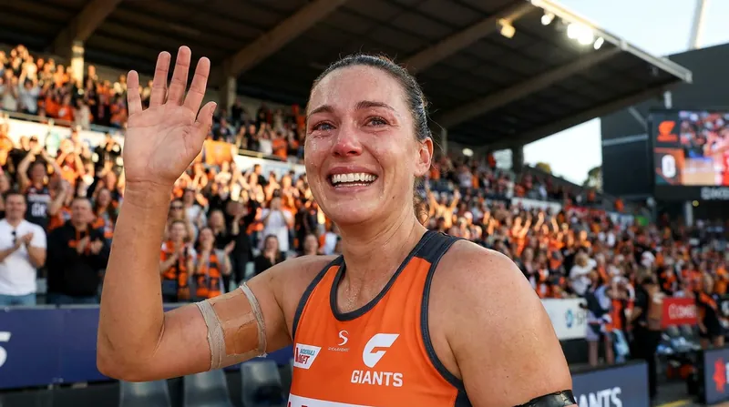 GIANTS defender Jane Watson returns to the court for her farewell match before retirement.