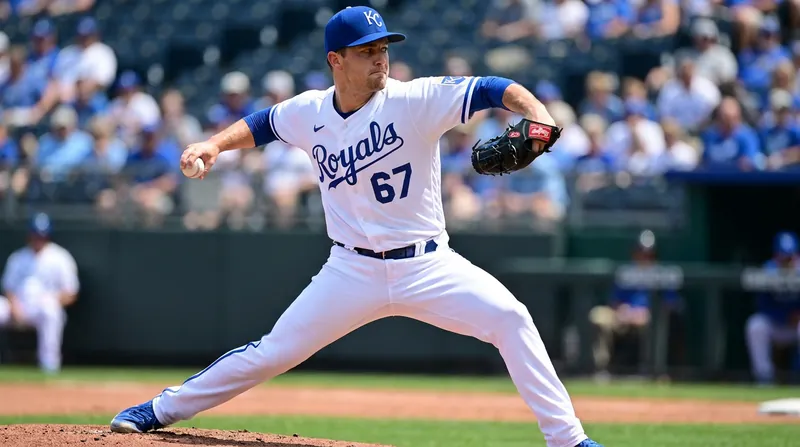 Seth Lugo brings a perfect 3-0 career record against the Rays into Thursday's start.