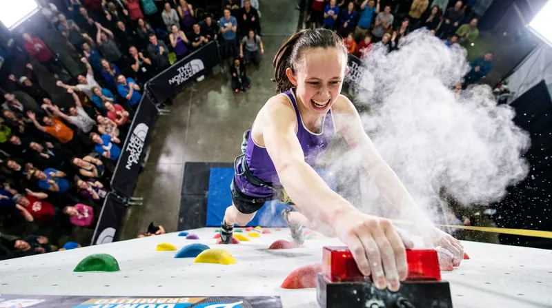 Emma Hunt's 6.08-second run in Madrid set a new Pan American record and secured her a crucial gold medal.