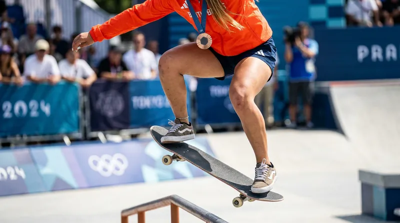The high-impact nature of street skateboarding requires athletes to constantly manage joint inflammation and ligament stress.