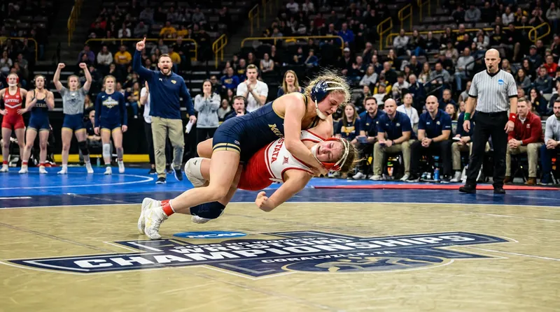 Jimenez posted a 100 percent bonus rate throughout the season, finishing every match early to protect her shoulder.