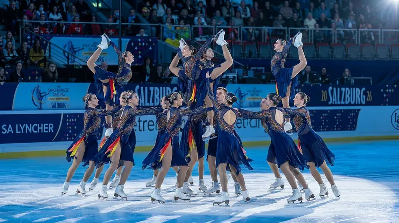 Canada's Les Suprêmes captured their fourth World title in Salzburg, Austria, with a commanding free skate.