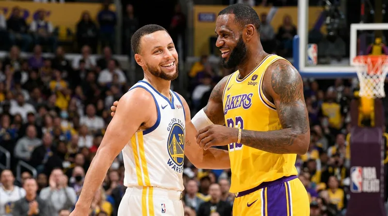 A potential move to Golden State would pair James with his longtime rival Stephen Curry.