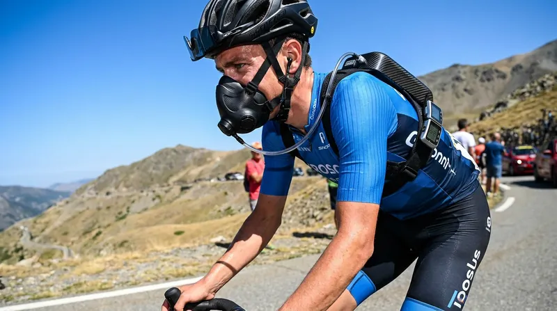 Portable gas analyzers allow researchers to measure respiratory exchange ratios in real-world environments.