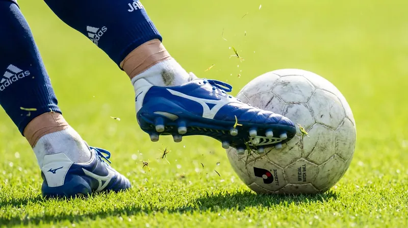 Japanese exports are highly valued by European scouts for their immaculate technical fundamentals and tactical discipline.