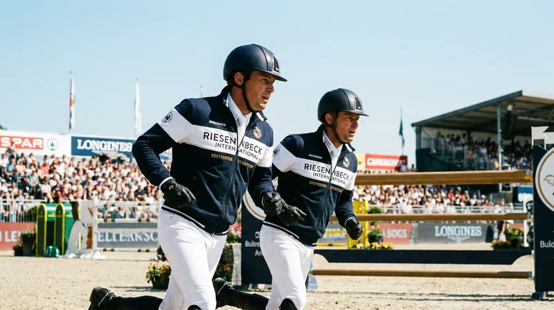 Riesenbeck International's Marco Kutscher and Maximilian Weishaupt delivered four clear rounds to secure the team's third consecutive victory.