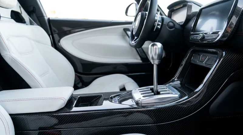 The F5-M's defining feature is its billet aluminum gated six-speed manual shifter.