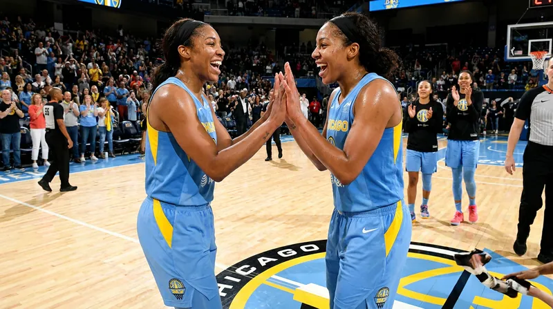 The return of veteran guards helped unlock Chicago's historic 124-point offensive explosion.