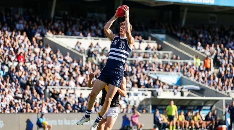 Standalone club Werribee has held firm in second place, defying the AFL-aligned reserve teams.