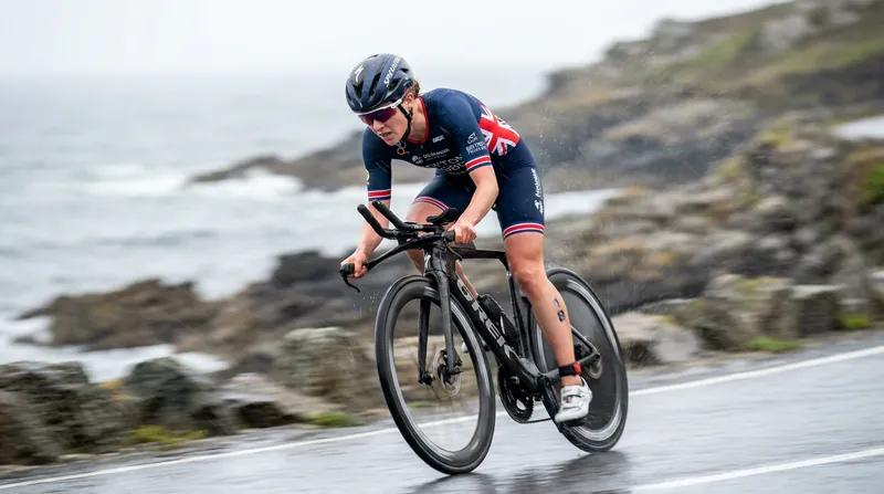 India Lee managed to remount and finish the race despite a heavy crash in the final miles of the bike leg.