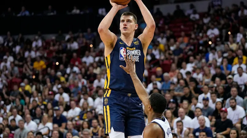 Denver's Trevon Brazile bounced back from a shoulder strain to drop 32 points against the Thunder.