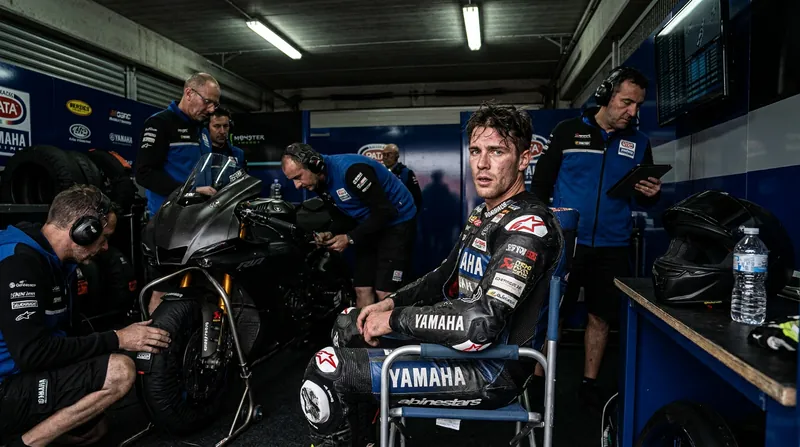 Jake Dixon battled through intense nerve pain to complete his first full race weekend of the year.