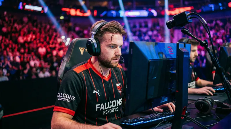 Rookie in-game leader Jordan 'vora' Pulwer orchestrated a massive tactical comeback on the final map.