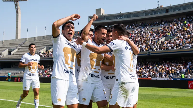 Pumas UNAM vaulted up the standings with a dominant 5-1 victory over FC Juárez.