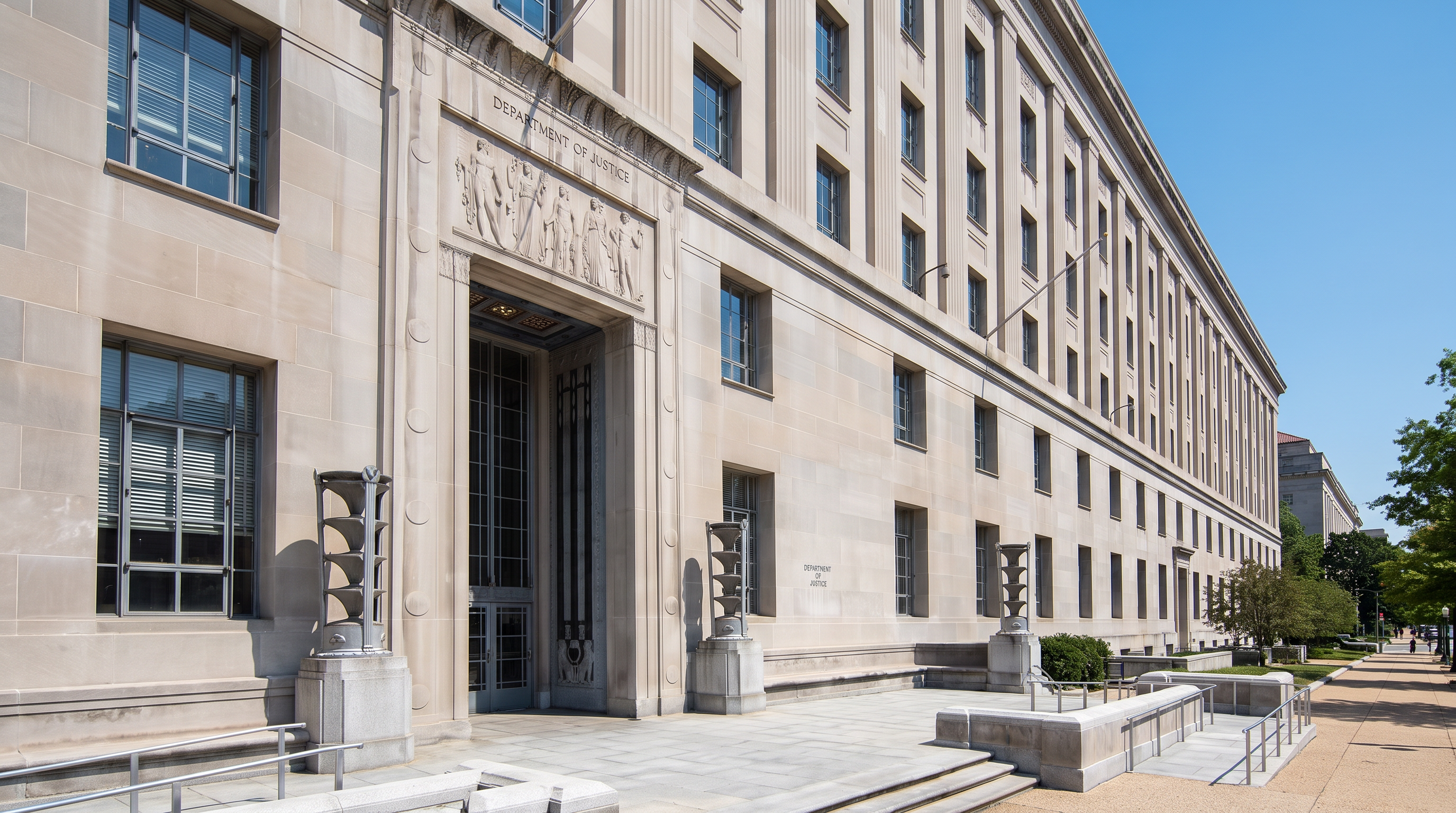 The Justice Department applied the strict liability standard of the Federal Food, Drug, and Cosmetic Act to the e-commerce platforms.