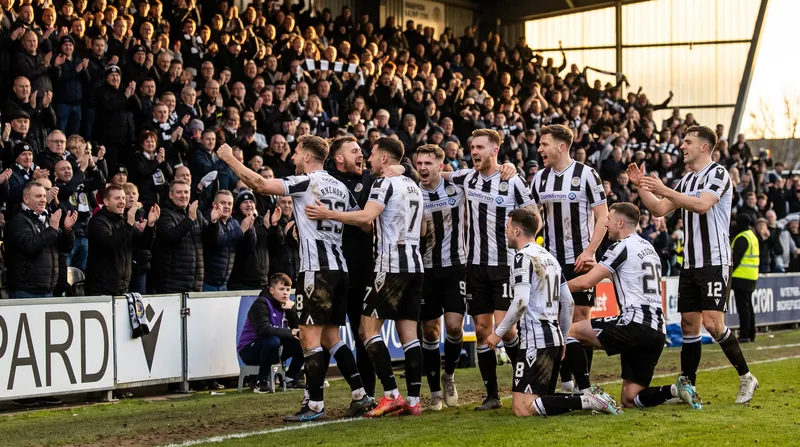 St Mirren has secured back-to-back clean sheets to start the 2026-27 campaign.