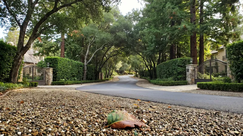 Ultra-high-net-worth buyers are increasingly seeking the space and privacy offered by Peninsula towns south of San Francisco.