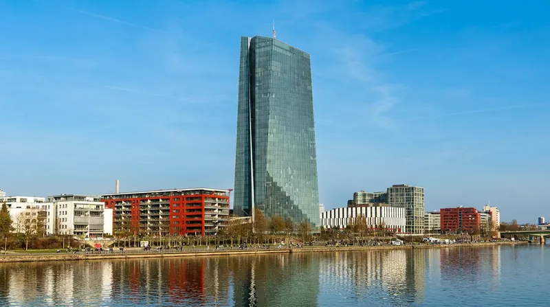 The €10,000 cash limit aims to curb untraceable high-value physical transactions.