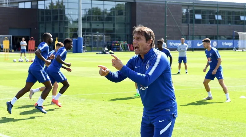 The new manager immediately set to work implementing his rigorous tactical demands during preseason.
