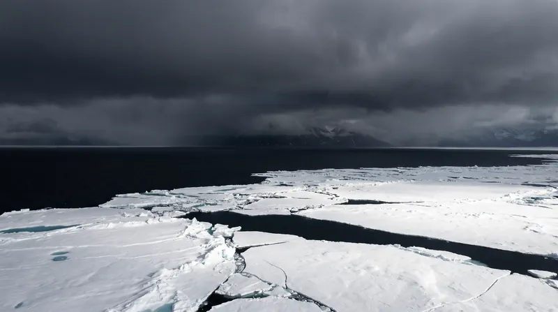 Thick summer clouds can reflect sunlight to cool the ocean, but they also trap thermal heat.