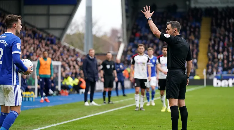 Referees have been empowered to initiate a visible five-second countdown for throw-ins and goal kicks.