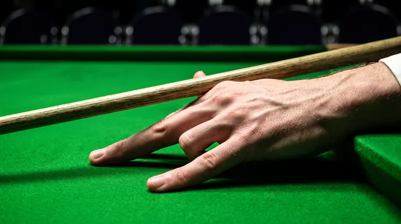 Jak Jones managed to thrash defending champion Neil Robertson 5-1 despite playing with two broken bones in his right hand.