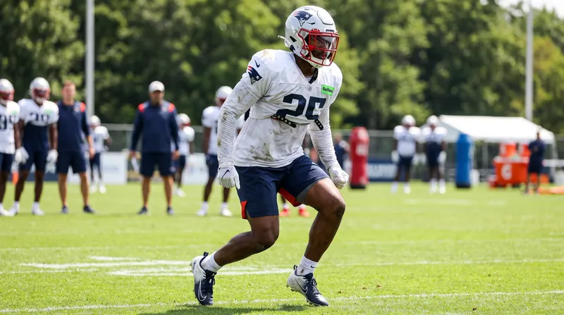 Jaylen Reed joins a Patriots secondary looking for versatile depth.