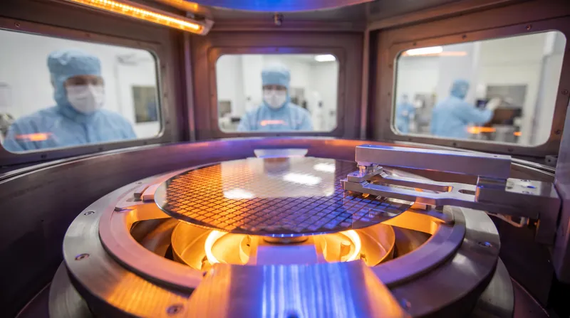 Modern 3D NAND architecture stacks memory cells vertically to increase storage density.