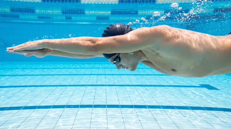 True streamlining requires significant shoulder mobility to prevent the lower back from arching.