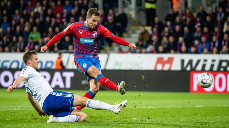 Levante's attack, fresh off a five-goal performance, will test a depleted Málaga backline.
