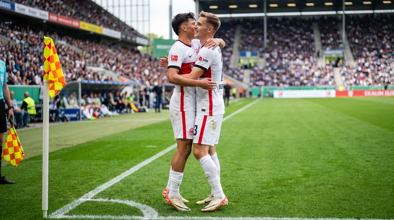 Can Uzun (left) and Jonathan Burkardt combined for two of Frankfurt's three goals.