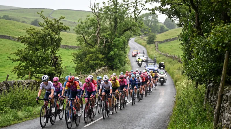 Late-season crashes continue to thin the peloton ahead of the World Championships.