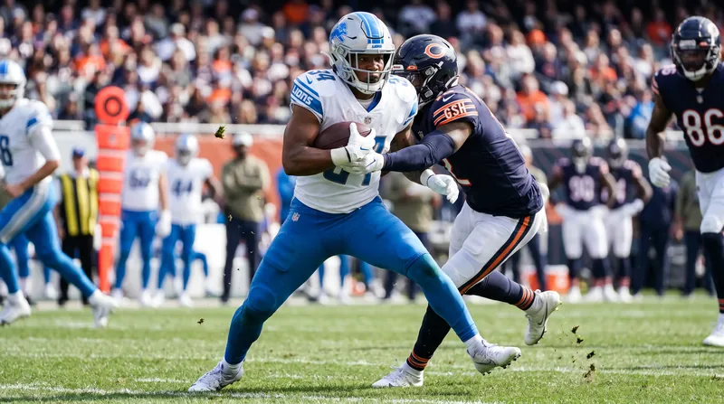 Jahmyr Gibbs handled 34 touches in Week 1 and remains the focal point of Detroit's attack.
