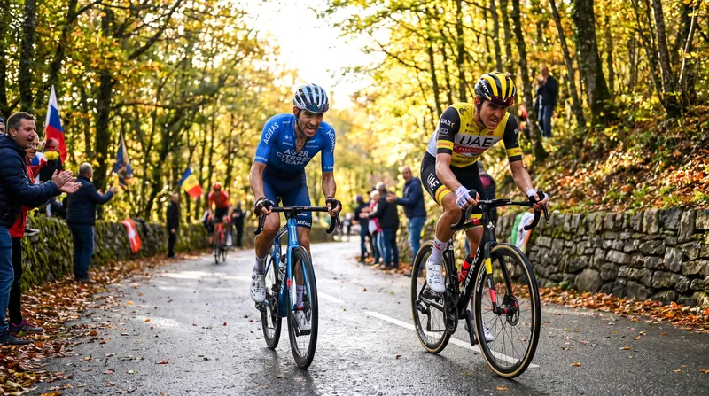 Seixas and Del Toro broke clear of the peloton on the final ascent of the Côte Camillien-Houde.