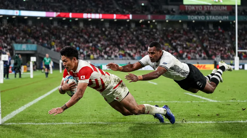 Flanker Ben Gunter powered over from close range in the 57th minute to give Japan the lead.