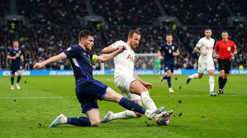 Midfield control will be critical as both sides look to exploit defensive vulnerabilities.