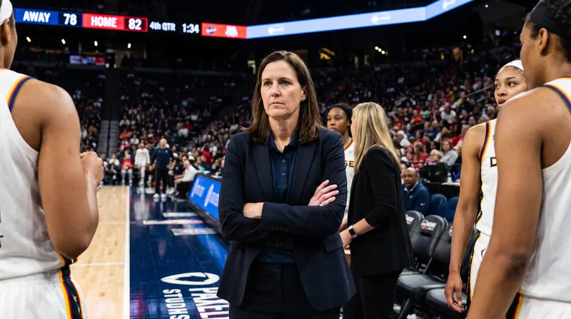 Lynx head coach Cheryl Reeve opted to bench her starters for the entire second half to preserve their health.