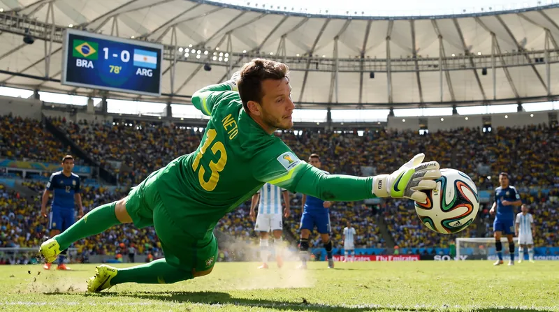 Veteran goalkeeper Neto returns to Juventus to provide crucial depth through June 2027.