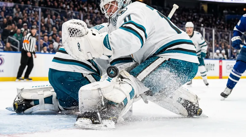 Alex Nedeljkovic stopped all 21 shots he faced to secure the shutout.