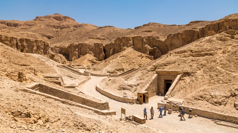 The Theban Necropolis limestone is notoriously riddled with natural faults, forcing researchers to carefully distinguish geological voids from human-built corridors.