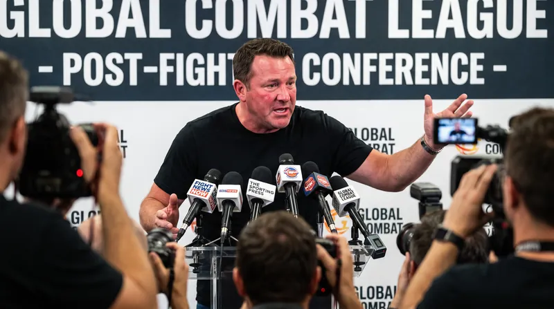UFC CEO Dana White explained his decision to sign two losing fighters during the post-fight press conference.
