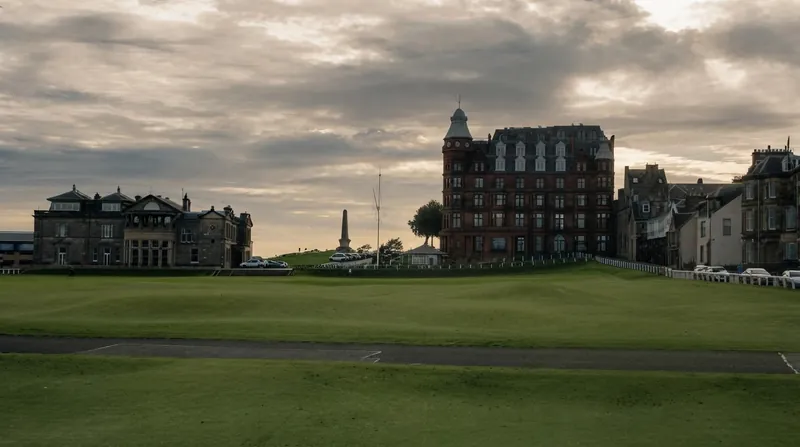 The infamous 17th Road Hole at St Andrews provided late drama as both Meronk and Jarvis dropped shots.