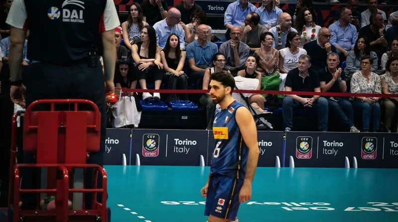 Italian national team star Daniele Lavia returned to the court following two complex hand surgeries.