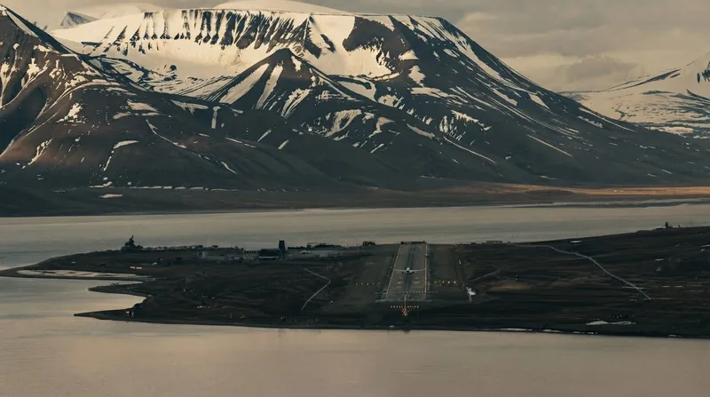 Ny-Ålesund has transitioned from a coal mining town into an international research hub hosting institutions from ten different countries.